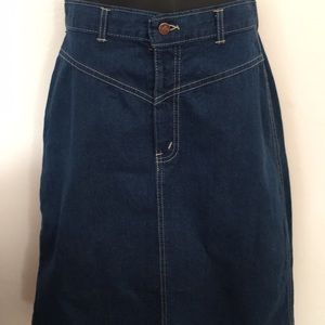 Vintage Chic brand made in USA denim skirt